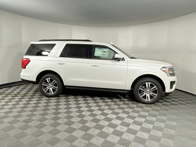 Vehicle image 7 of 20