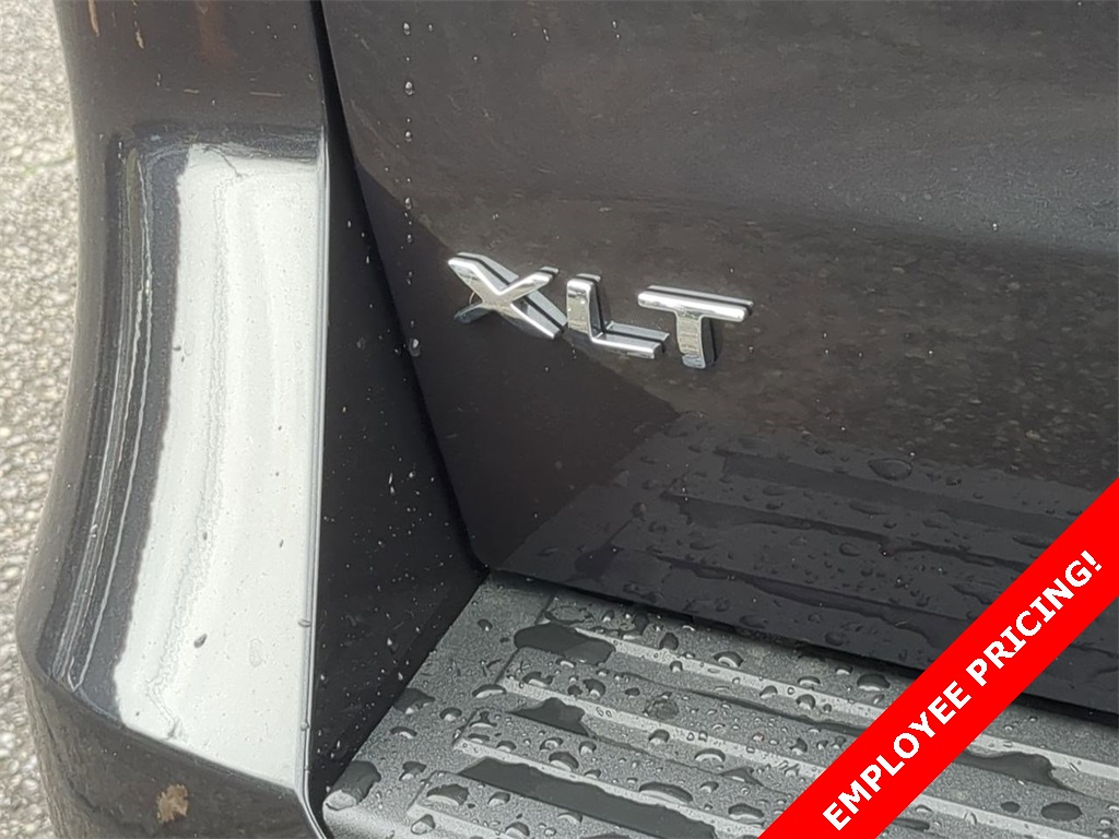Vehicle image 29 of 38