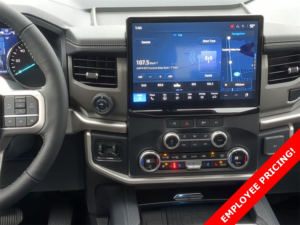 Vehicle image 18 of 38