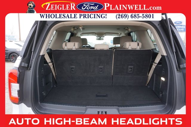 2024 Ford Expedition XLT Image 10 of 32