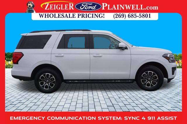 2024 Ford Expedition XLT Image 4 of 32