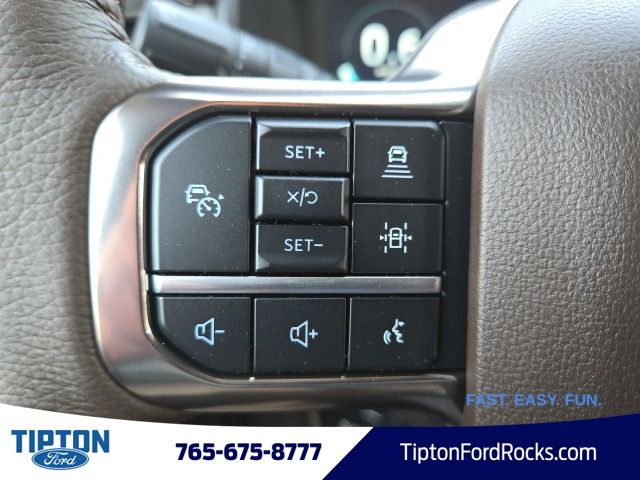 Vehicle image 39 of 47