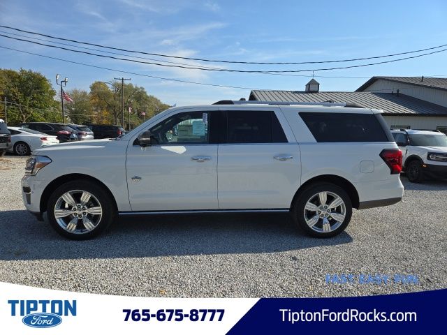 Vehicle image 8 of 47