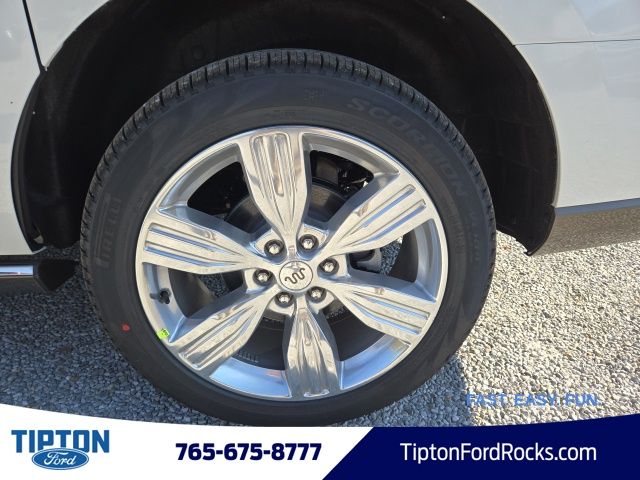 Vehicle image 10 of 47