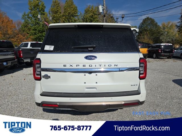 Vehicle image 6 of 47