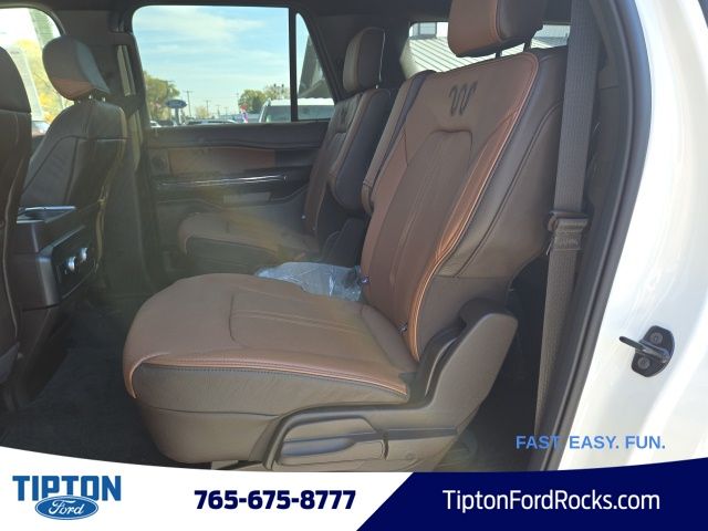 Vehicle image 14 of 47