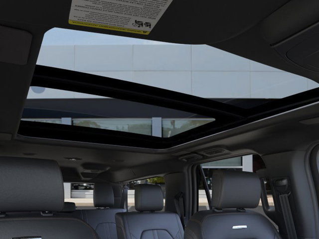 Vehicle image 22 of 23