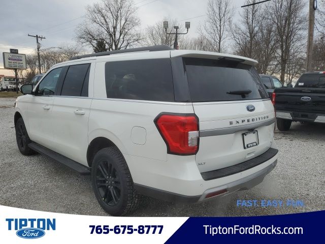 Vehicle image 6 of 42