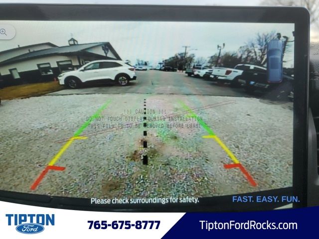 Vehicle image 16 of 42