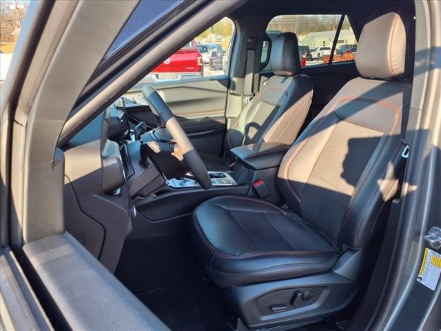 Vehicle image 12 of 29