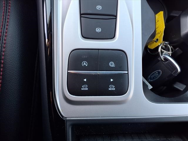 Vehicle image 22 of 29