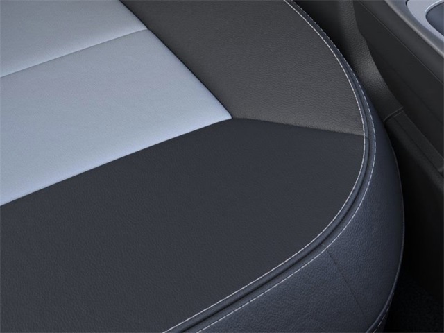 Vehicle image 16 of 23
