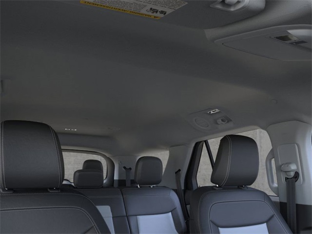 Vehicle image 22 of 23