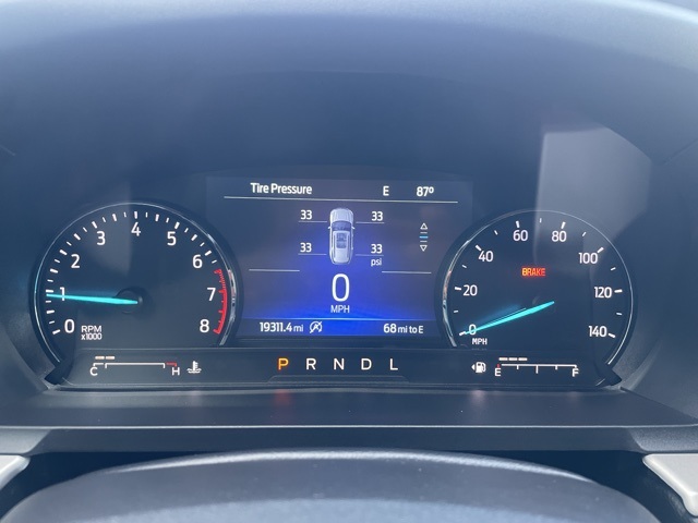 Vehicle image 11 of 22