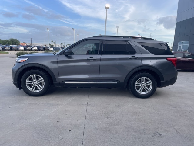 Vehicle image 5 of 22