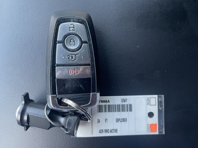 Vehicle image 15 of 22