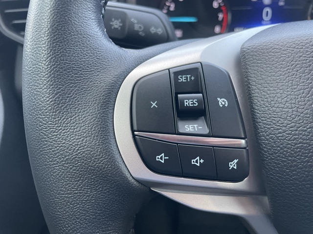 Vehicle image 21 of 22