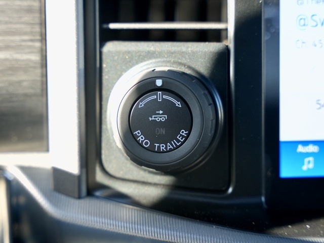 Vehicle image 26 of 45