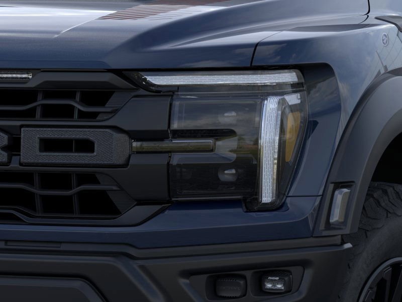 Vehicle image 18 of 22