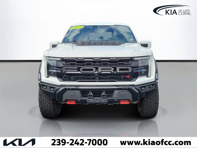 2024 Ford F-150 Raptor Image 2 of 32