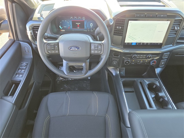 Vehicle image 9 of 15