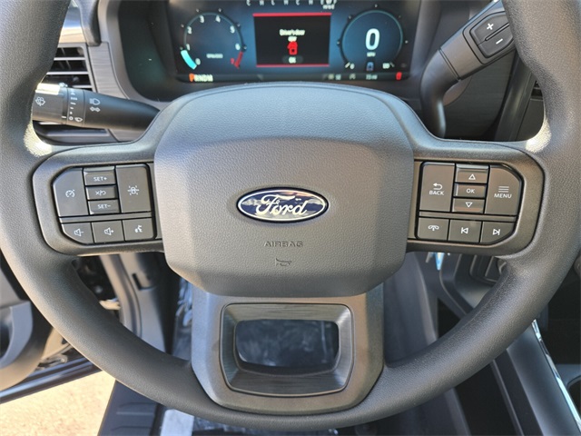 Vehicle image 11 of 15