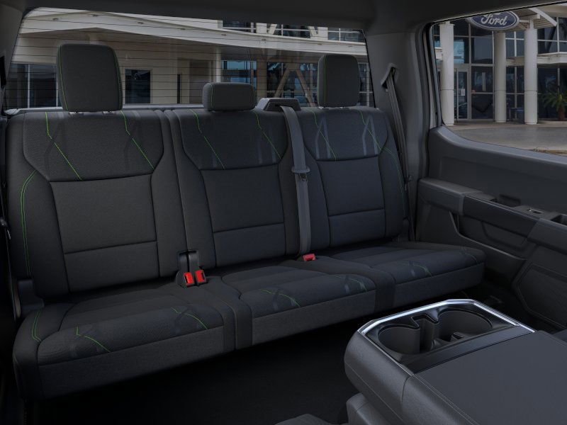 Vehicle image 12 of 22
