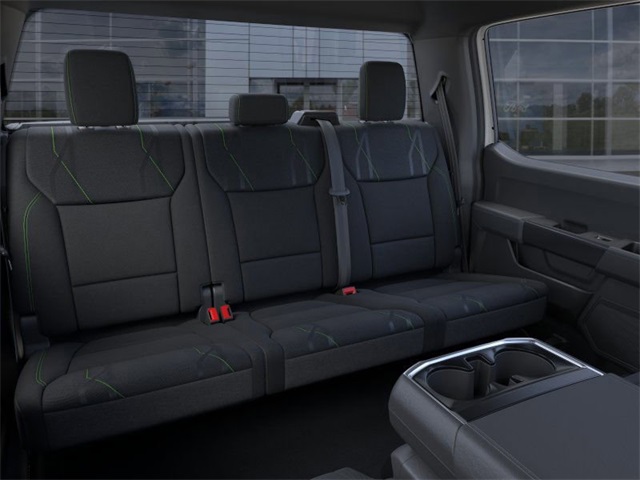 Vehicle image 11 of 22