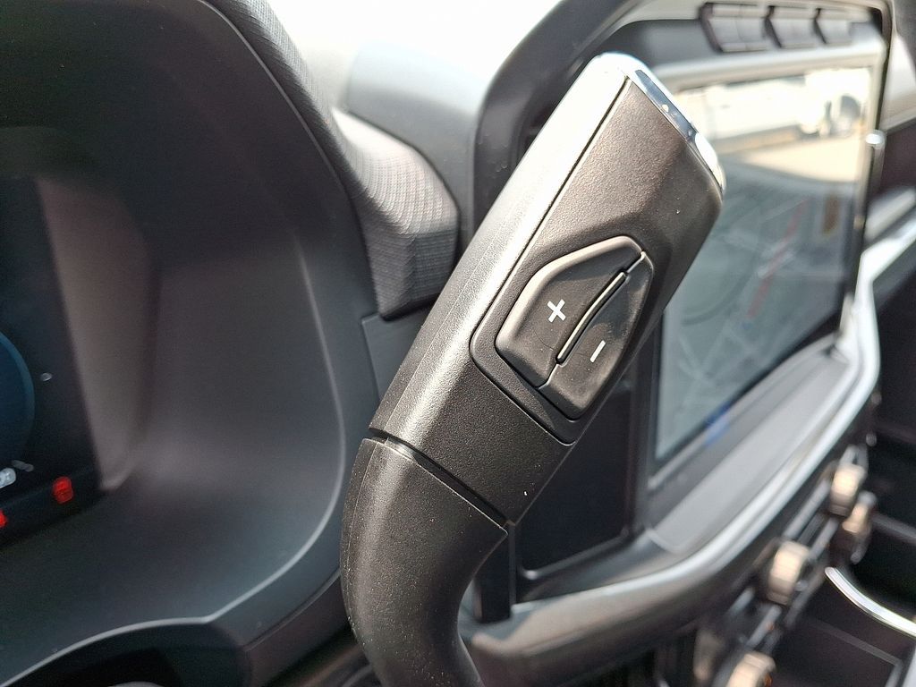 Vehicle image 12 of 12