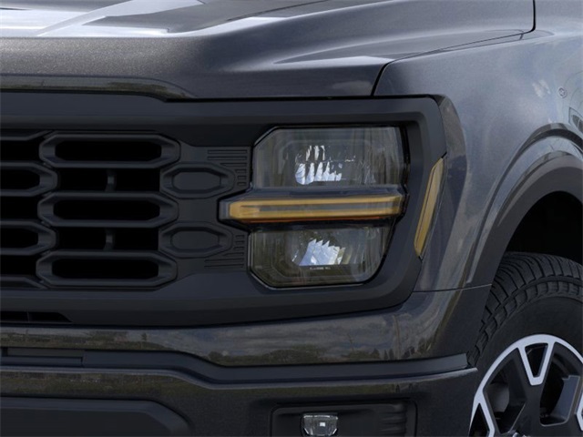 Vehicle image 9 of 22