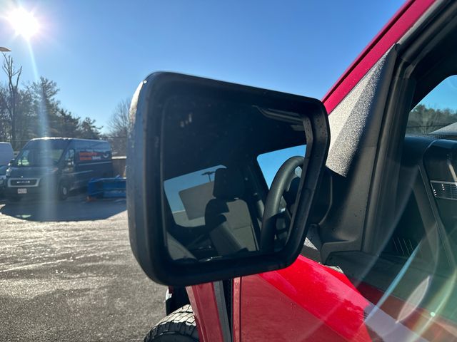 Vehicle image 26 of 30
