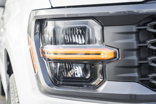 Vehicle image 26 of 39