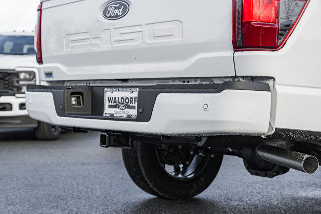 Vehicle image 25 of 39