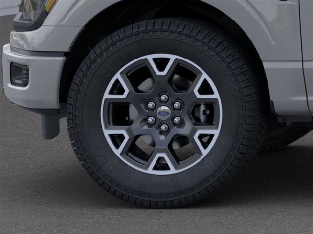 Vehicle image 19 of 22