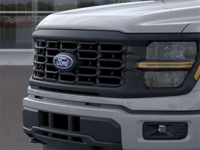 Vehicle image 17 of 22