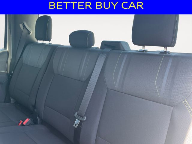 Vehicle image 13 of 15