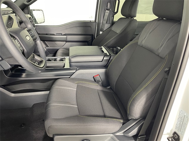 Vehicle image 8 of 22