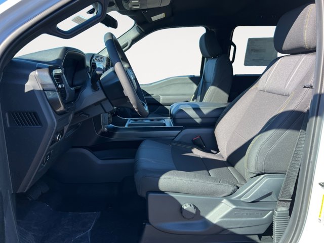 Vehicle image 10 of 20