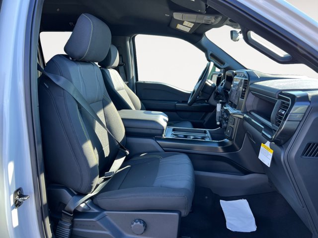 Vehicle image 19 of 20