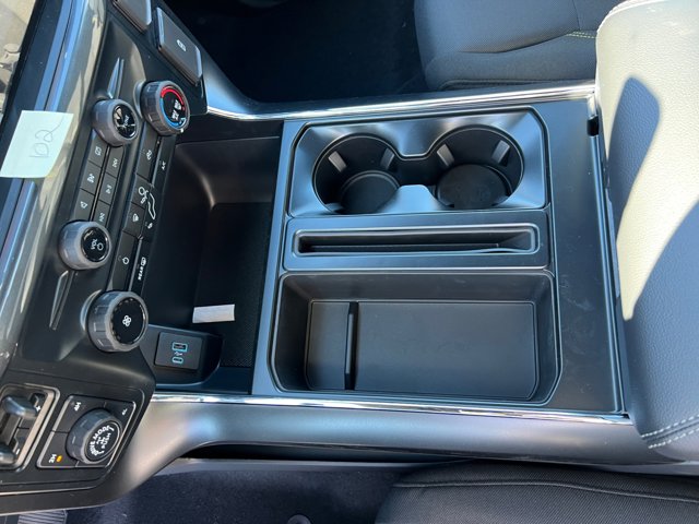 Vehicle image 13 of 20