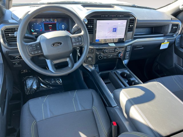 Vehicle image 15 of 20