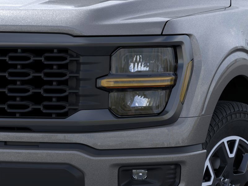 Vehicle image 18 of 22