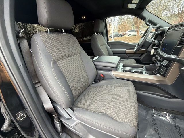 2024 Ford F-150 STX Image 13 of 32