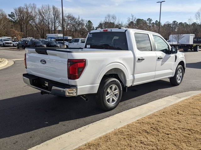 Vehicle image 4 of 41