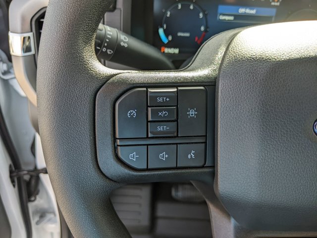 Vehicle image 19 of 41
