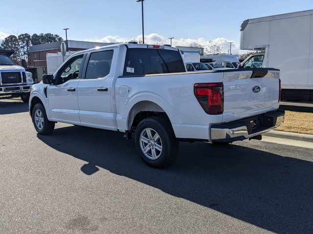 Vehicle image 6 of 40