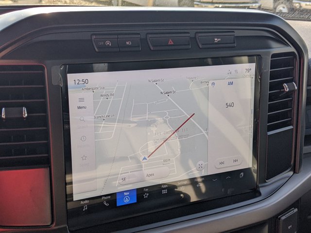 Vehicle image 23 of 40
