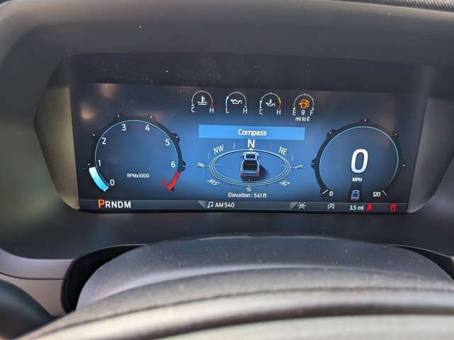 Vehicle image 21 of 40