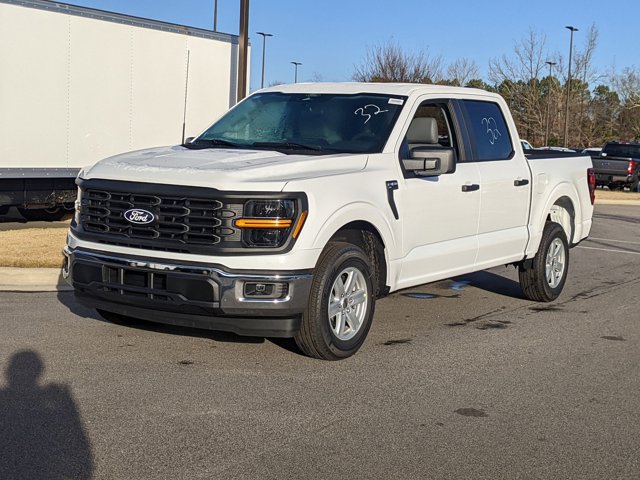 Vehicle image 8 of 40