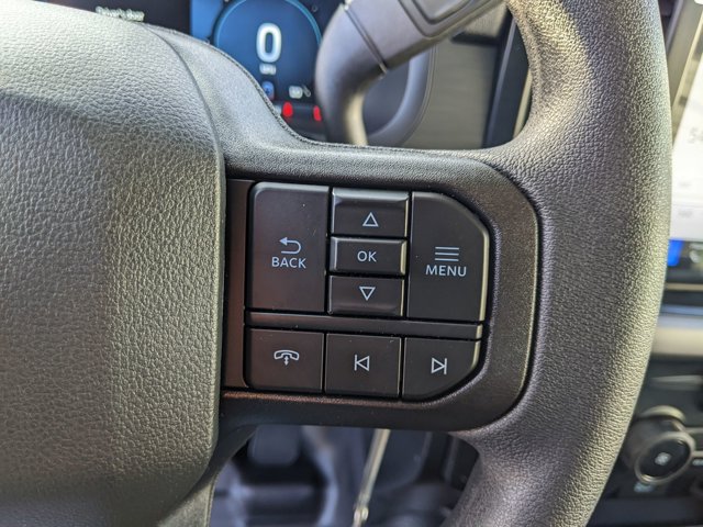 Vehicle image 20 of 40
